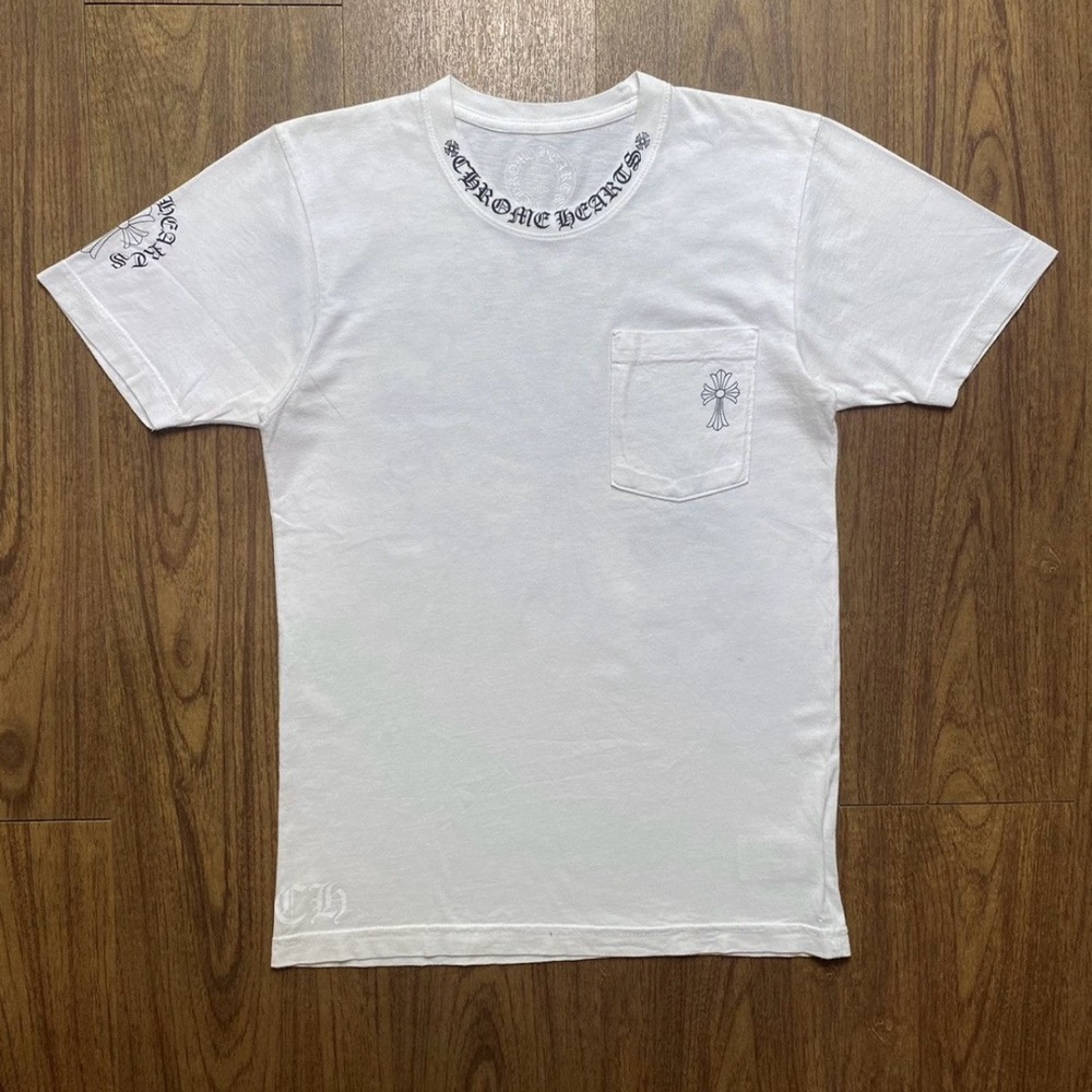 *SOLD* AUTHENTIC ! Chrome Hearts Collar Print Cross Logo T Shirt